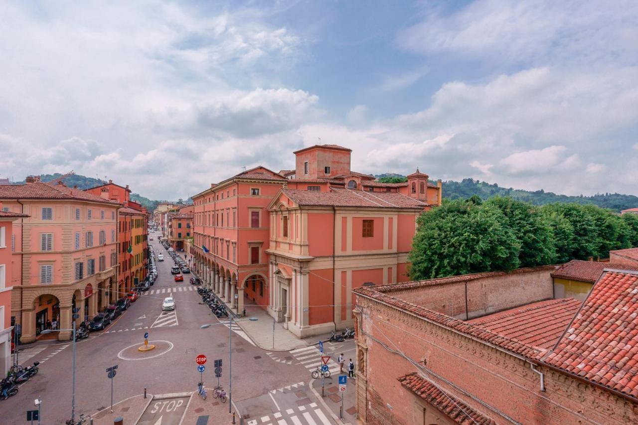 Attico Di Via D'Azeglio Bed and Breakfast Bologna Eksteriør billede