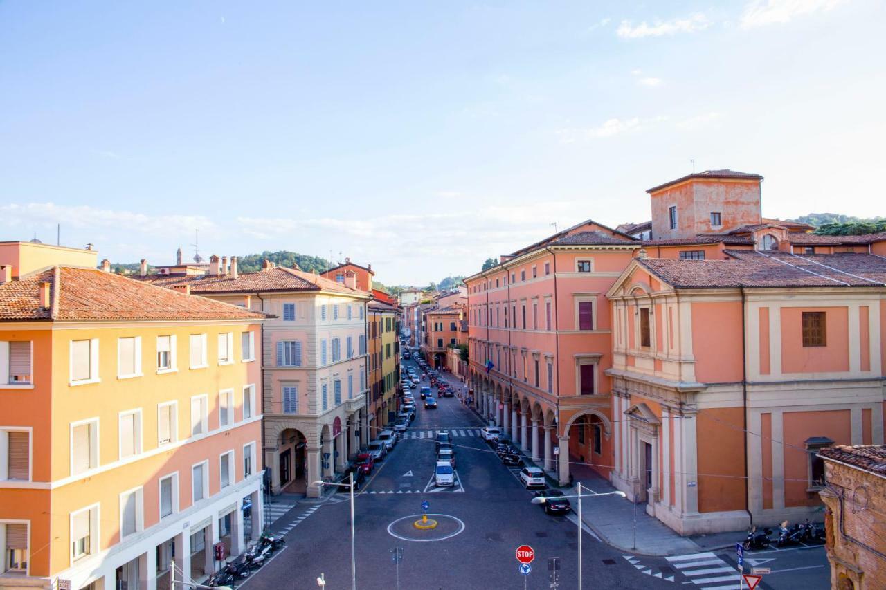 Attico Di Via D'Azeglio Bed and Breakfast Bologna Eksteriør billede